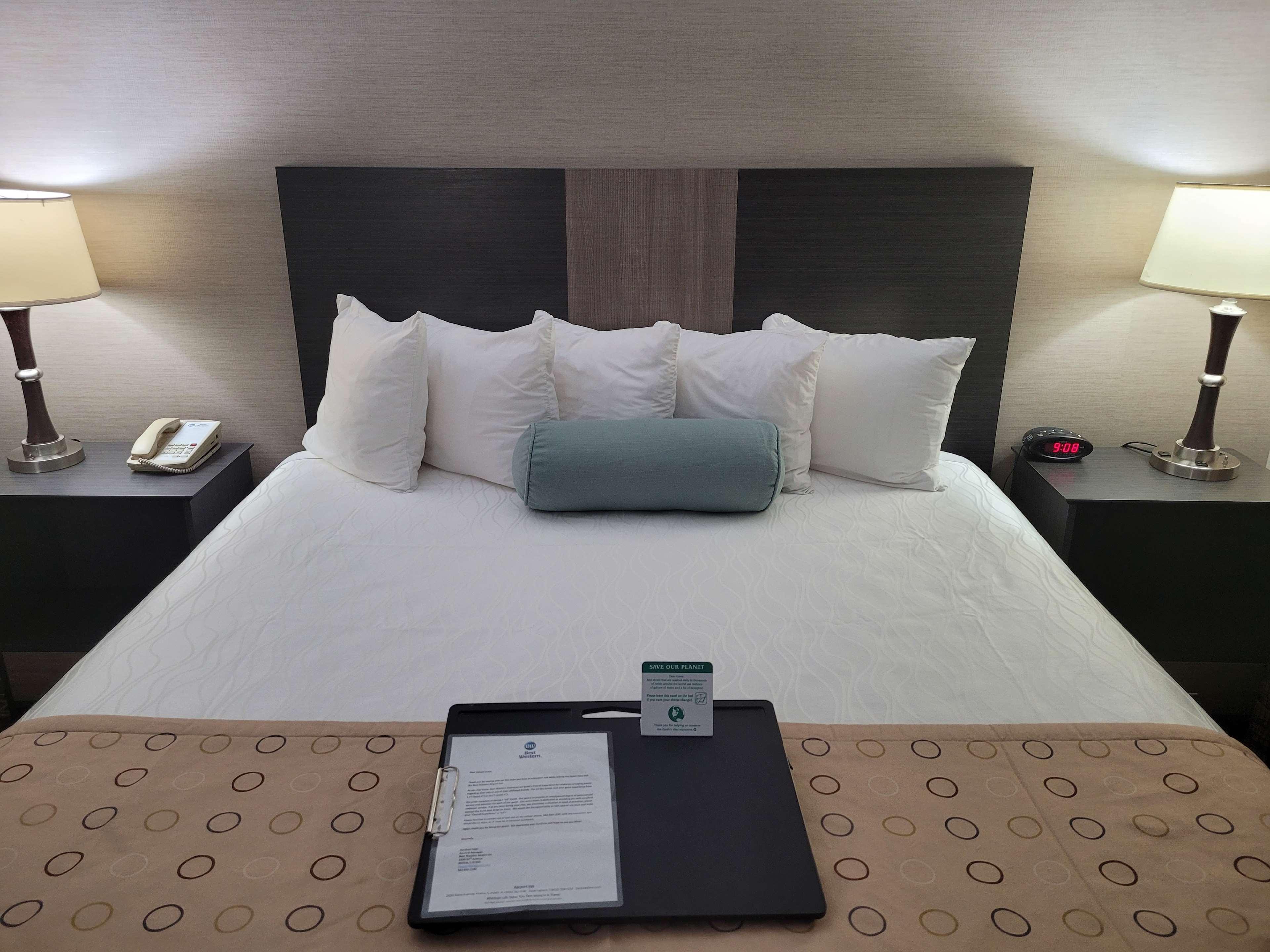 Best Western Airport Inn Moline Ngoại thất bức ảnh